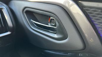 Suzuki e Vitara 61kWh Ultra SUV 5dr Electric Auto (174 ps)