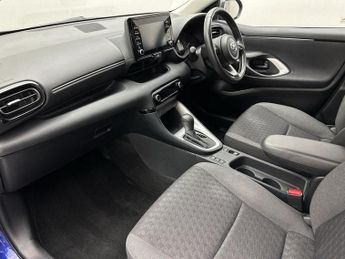 Toyota Yaris Icon Hev Cvt