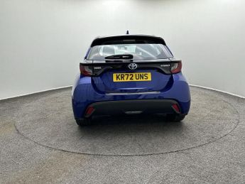 Toyota Yaris Icon Hev Cvt