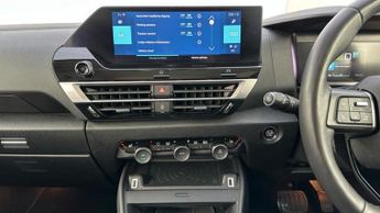 Citroen e-C4 50kWh Shine Plus Hatchback 5dr Electric Auto (7.4kW Charger) (13