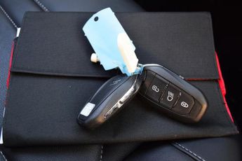 Citroen e-C4 50kWh Shine Plus Hatchback 5dr Electric Auto (7.4kW Charger) (13