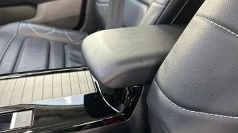 Citroen e-C4 50kWh Shine Plus Hatchback 5dr Electric Auto (7.4kW Charger) (13