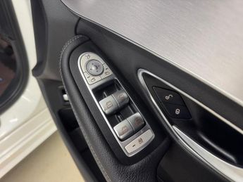 Mercedes-Benz C Class 2.0 C220d AMG Line (Premium Plus) Estate 5dr Diesel G-Tronic+| F