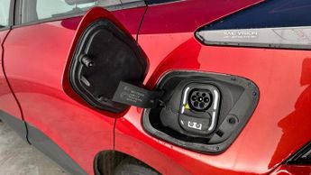 MG MG4 51kWh SE Hatchback 5dr Electric Auto (170 ps)