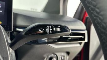 MG MG4 51kWh SE Hatchback 5dr Electric Auto (170 ps)