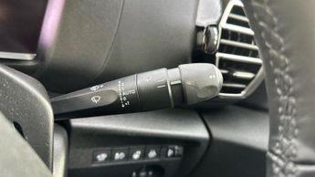 Citroen e-C4 50kWh Shine Plus Hatchback 5dr Electric Auto (7.4kW Charger) (13