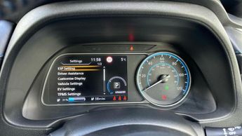 Nissan Leaf 39kWh Tekna Hatchback 5dr Electric Auto (150 ps)