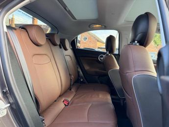 Fiat 500X 1.4 MultiAir Lounge SUV 5dr Petrol DCT Euro 6 (s/s) (140 ps)