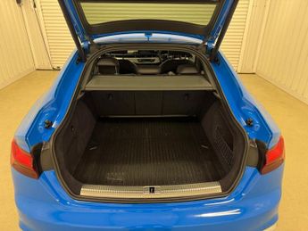 Audi A5 2.0 TFSI 40 S line Sportback 5dr Petrol S Tronic | Full Audi Ser