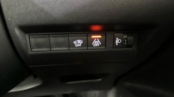 Peugeot E-2008 50kWh Allure Premium + SUV 5dr Electric Auto (7kW Charger) (136 