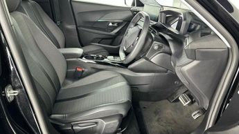 Peugeot E-2008 50kWh Allure Premium + SUV 5dr Electric Auto (7kW Charger) (136 
