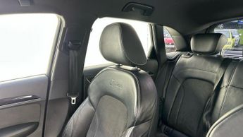 Audi Q3 2.0 TFSI Black Edition SUV 5dr Petrol S Tronic quattro Euro 6 (s