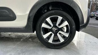 Citroen C3 1.2 PureTech PLUS Hatchback 5dr Petrol EAT6 Euro 6 (s/s) (110 ps