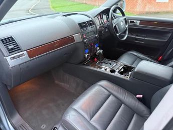 Volkswagen Touareg 2.5 TD AUTO 