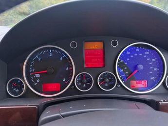 Volkswagen Touareg 2.5 TD AUTO 