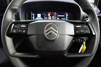 Citroen e-Berlingo 52kWh PLUS XL MPV 5dr Electric Auto (7.4kW Charger) (136 ps)