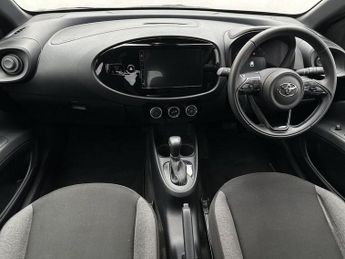 Toyota AYGO X 1.0 VVT-i Pure 5dr Auto