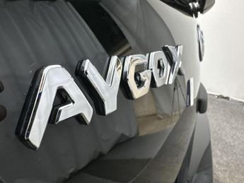 Toyota AYGO X 1.0 VVT-i Pure 5dr Auto