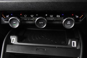 Citroen C4 1.2 PureTech Shine Plus Hatchback 5dr Petrol EAT8 Euro 6 (s/s) (