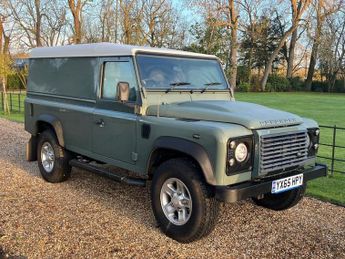 Land Rover Defender 2.2 TDCi Hard Top SUV 4WD MWB Euro 5 3dr