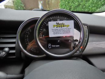 MINI Hatch 1.5 Cooper Classic Hatchback 3dr Petrol Steptronic Euro 6 (s/s) 