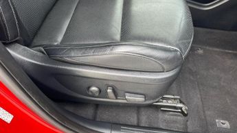 Kia Soul 64kWh Maxx SUV 5dr Electric Auto (201 bhp)