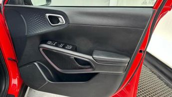 Kia Soul 64kWh Maxx SUV 5dr Electric Auto (201 bhp)