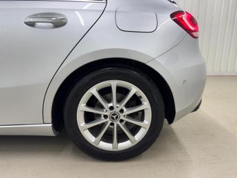 Mercedes-Benz A Class 1.5 A180d Sport (Premium Plus) Hatchback 5dr Diesel 7G-DCT | Mer