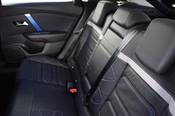 Citroen e-C4 50kWh Shine Plus Hatchback 5dr Electric Auto (7.4kW Charger) (13