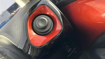 Peugeot 108 1.0 Collection Top! 5dr Petrol 2 Tronic Euro 6 (s/s) (72 ps)