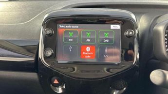 Peugeot 108 1.0 Collection Top! 5dr Petrol 2 Tronic Euro 6 (s/s) (72 ps)