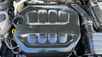 Volkswagen T-Roc 2.0 TSI Style SUV 5dr Petrol DSG 4Motion Euro 6 (s/s) (190 ps)