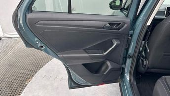 Volkswagen T-Roc 2.0 TSI Style SUV 5dr Petrol DSG 4Motion Euro 6 (s/s) (190 ps)