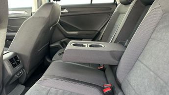 Volkswagen T-Roc 2.0 TSI Style SUV 5dr Petrol DSG 4Motion Euro 6 (s/s) (190 ps)