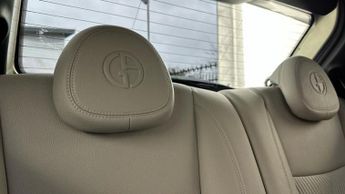 Fiat 500e 42kWh Giorgio Armani Hatchback 3dr Electric Auto (118 ps)