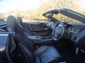 Aston Martin DB9 6.0 V12 Volante 2dr Petrol T-TronicII Euro 5 (470 bhp)