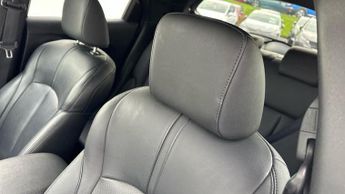 Nissan Juke 1.6 Tekna SUV 5dr Petrol XTRON Euro 6 (117 ps)