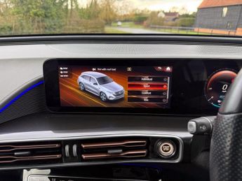 Mercedes-Benz EQC EQC 400 80kWh AMG Line (Premium Plus) Auto 4MATIC 5dr