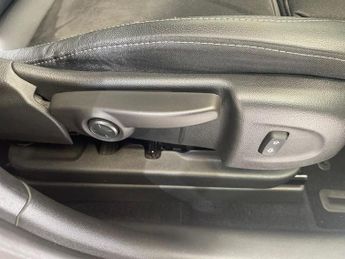 Vauxhall CROSSLAND 1.2 Turbo [130] Ultimate 5dr Auto