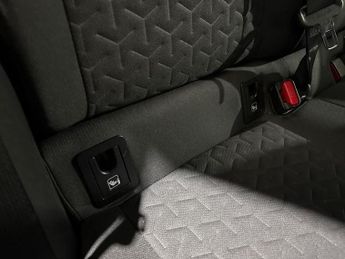 Toyota COROLLA 1.8 VVT-i Hybrid Icon Tech 5dr CVT