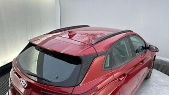 Hyundai KONA 39kWh SE Connect SUV 5dr Electric Auto (10.5kW Charger) (136 ps)