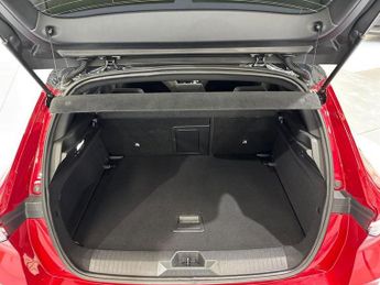 Vauxhall ASTRA 1.5 Turbo D Ultimate 5dr Auto