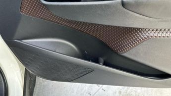 Toyota C-HR 1.8 VVT-h Excel SUV 5dr Petrol Hybrid CVT Euro 6 (s/s) (122 ps)