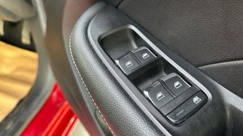 MG MG5 61.1kWh Excite Long Range Estate 5dr Electric Auto (156 ps)