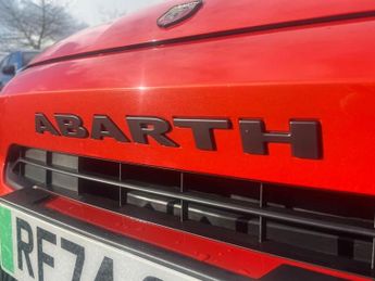 Abarth 600e 54kWh SUV 5dr Electric Auto (240 ps)