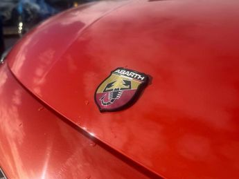 Abarth 600e 54kWh SUV 5dr Electric Auto (240 ps)