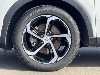 MG MG HS 1.5 T-GDI SE SUV 5dr Petrol DCT Euro 6 (s/s) (162 ps)