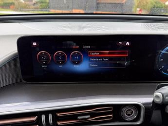 Mercedes-Benz EQC EQC 400 80kWh AMG Line (Premium Plus) Auto 4MATIC 5dr