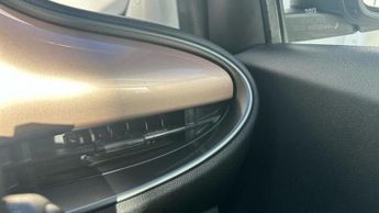 Fiat 500e 42kWh Hatchback 3dr Electric Auto (118 ps)