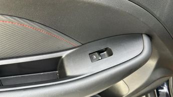 MG MG ZS 1.0 T-GDI Exclusive SUV 5dr Petrol Auto Euro 6 (111 ps)